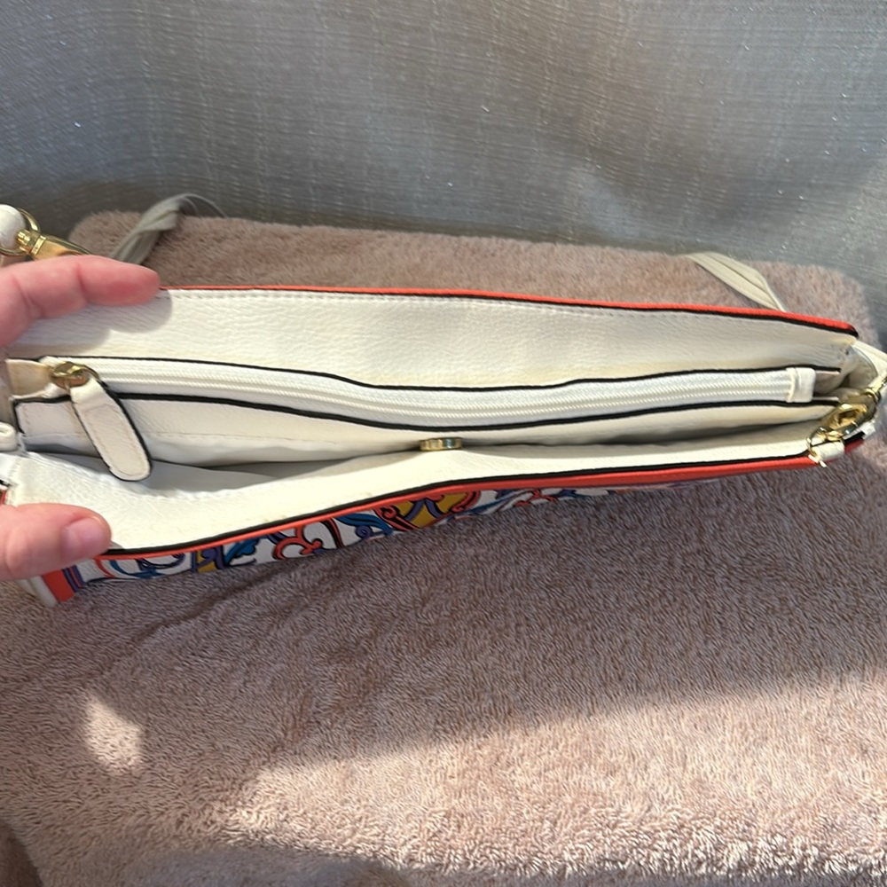 Nicole Miller Colorful Handbag - Picture 5 of 10